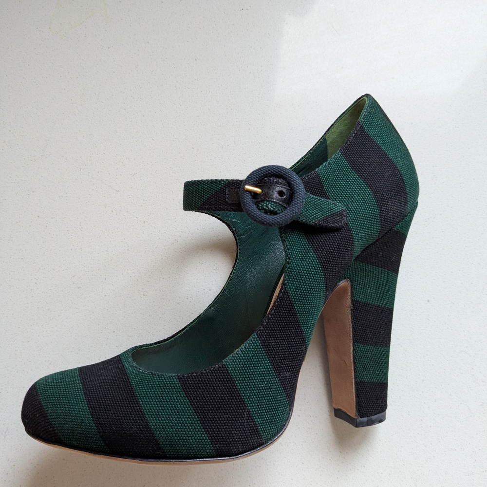 Authentic Prada Mary Jane Pumps. Heels 8cm. Cloth And Leather. Rarely Worn